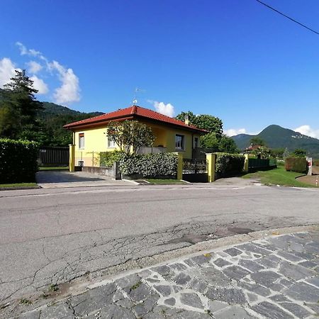 Casa Vacanza Elena San Bernardino Verbano Ngoại thất bức ảnh